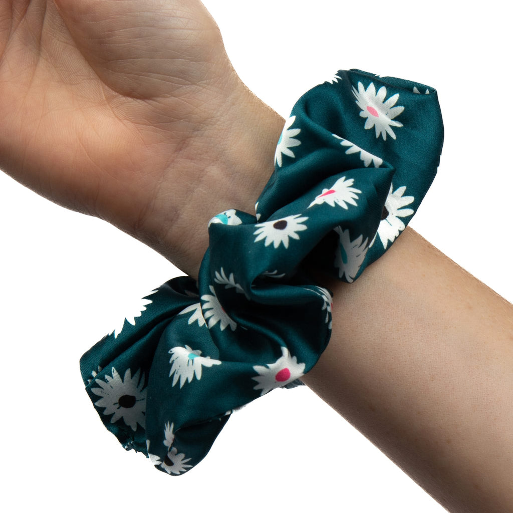 Only Curls Satin Scrunchies - Daisy Twin Pack - Only Curls