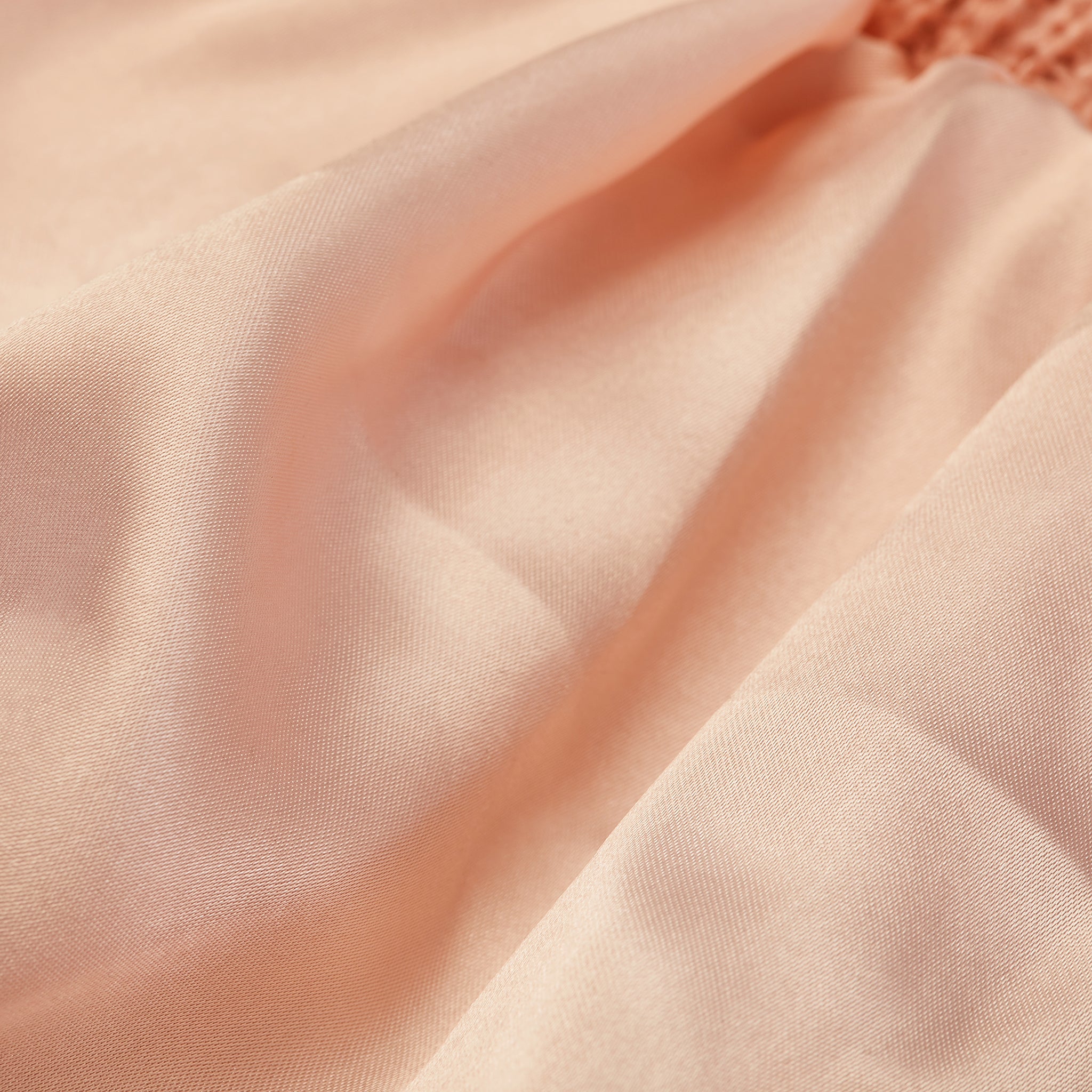 Satin lining in the Only Curls Beanie Hat Pink